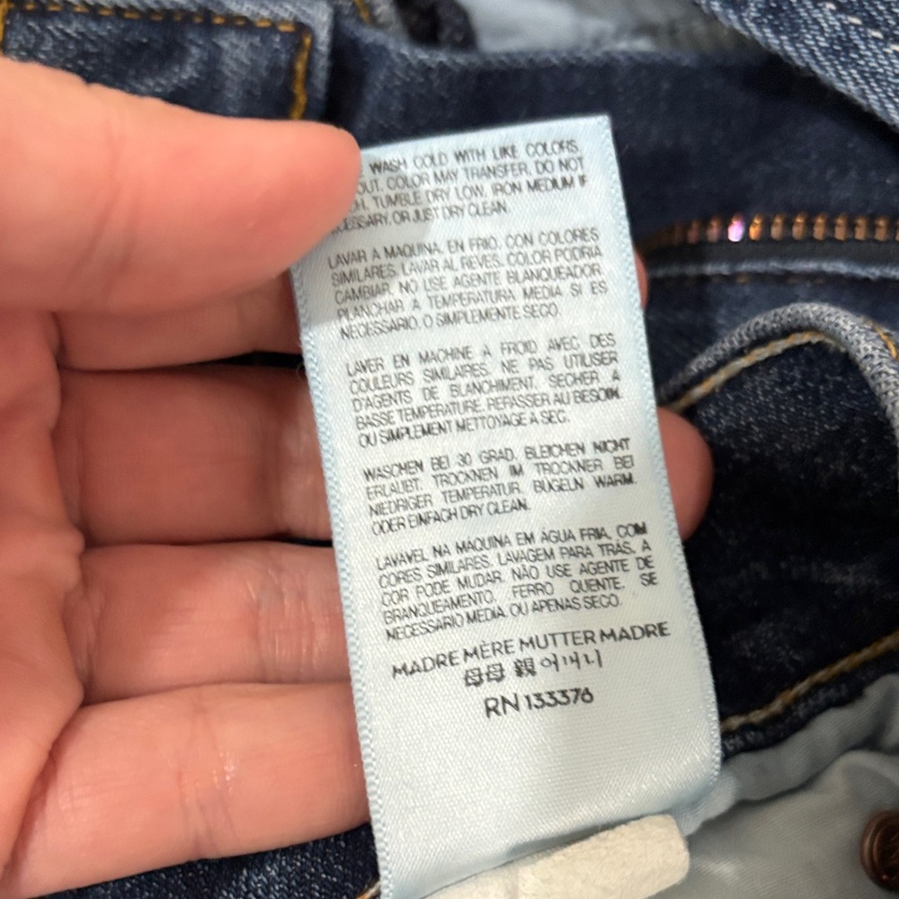 MOTHER the runaway flare jeans in flowers from the storm sz 30 - Picture 5 of 7